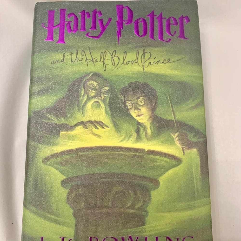 New Harry Potter And The Half Blood Prince Book #6,
